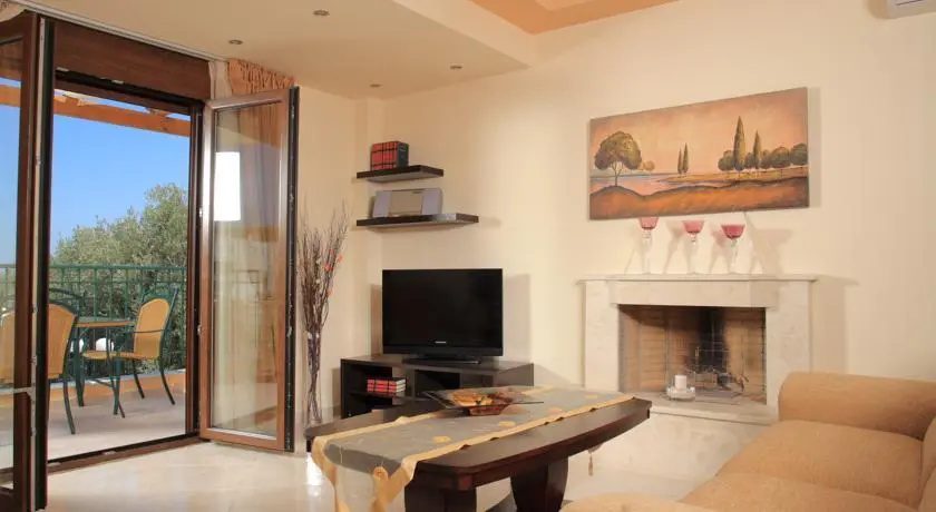 Themis Villa — 3