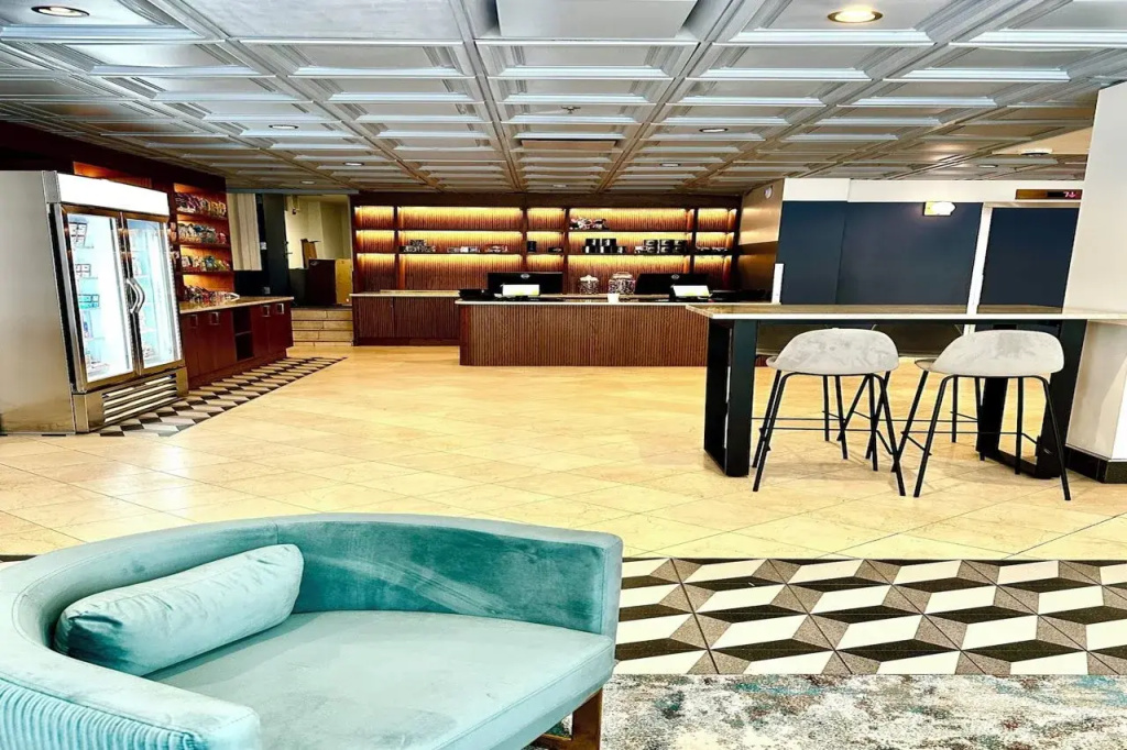 Hotel photo 13