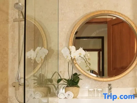 Hotel Ammi Cepu - Chambres