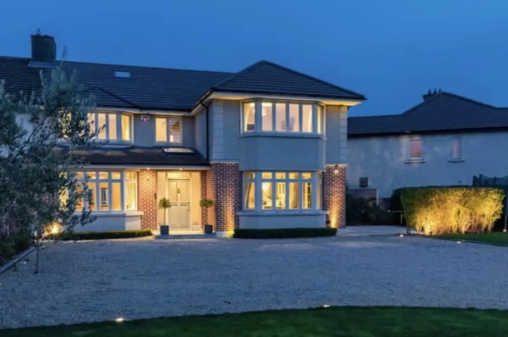 Stunning 5-bed House in London
