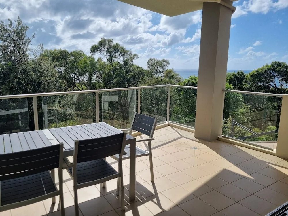 2 Bedrooms Standard Apartment with garden view
