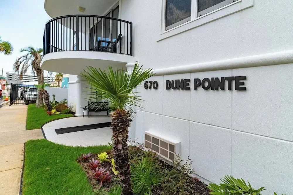 Dune Pointe 402 - Shells, Surf & Sea Turtles