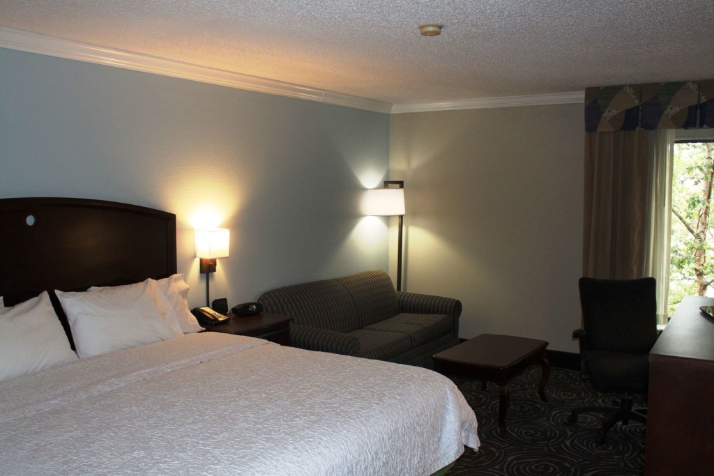 Hampton Inn Perry — 5