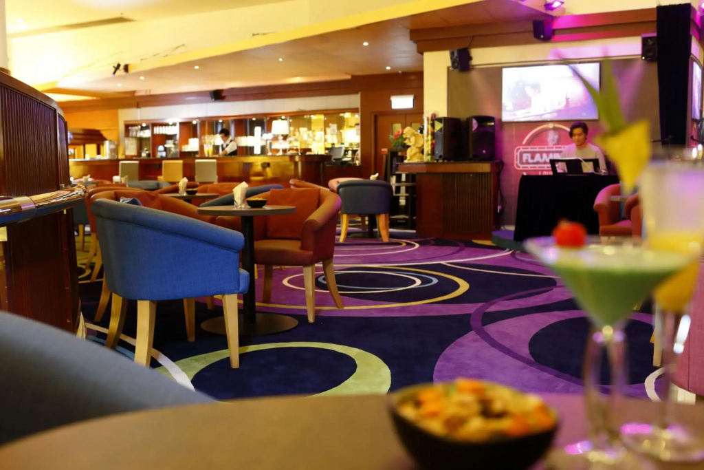 B P International - фото 23