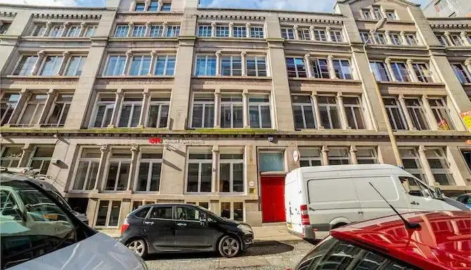 OYO Vincent Apartments