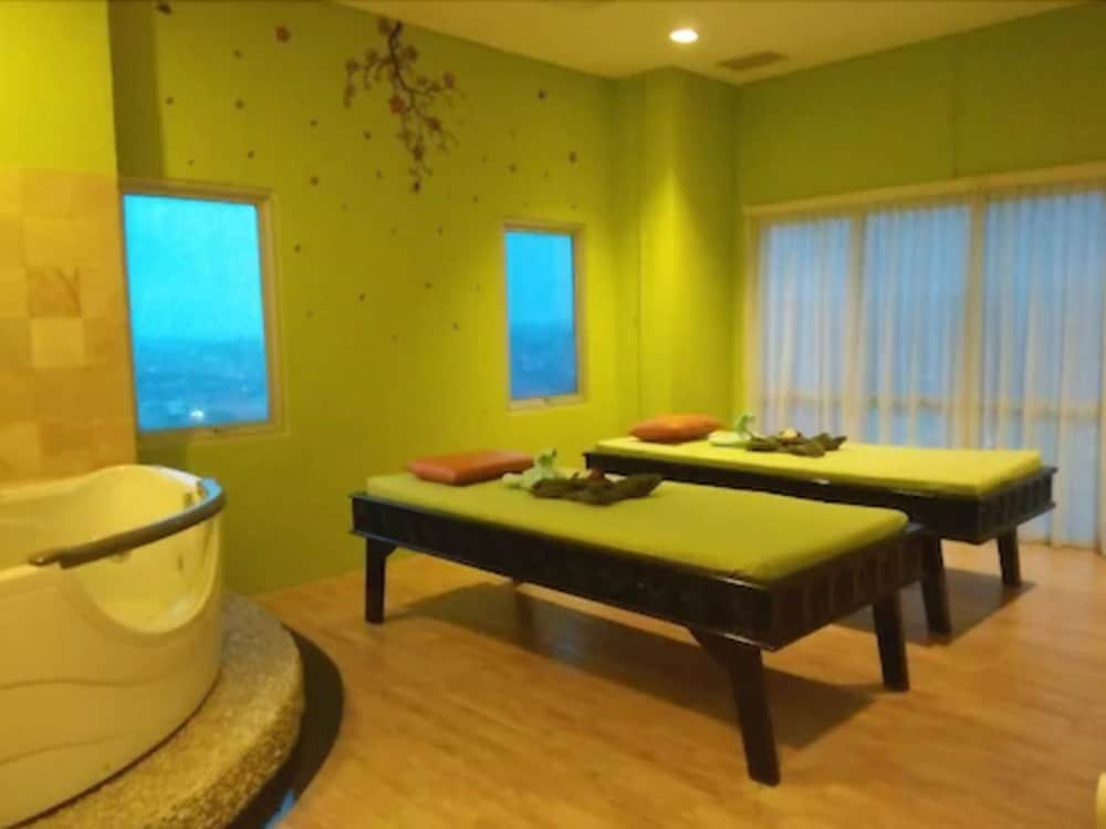 Horison Ultima Semarang - фото 5