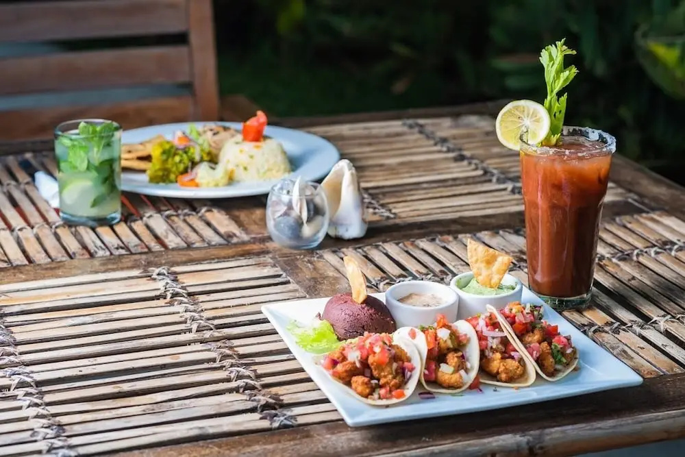 Food & Beverage