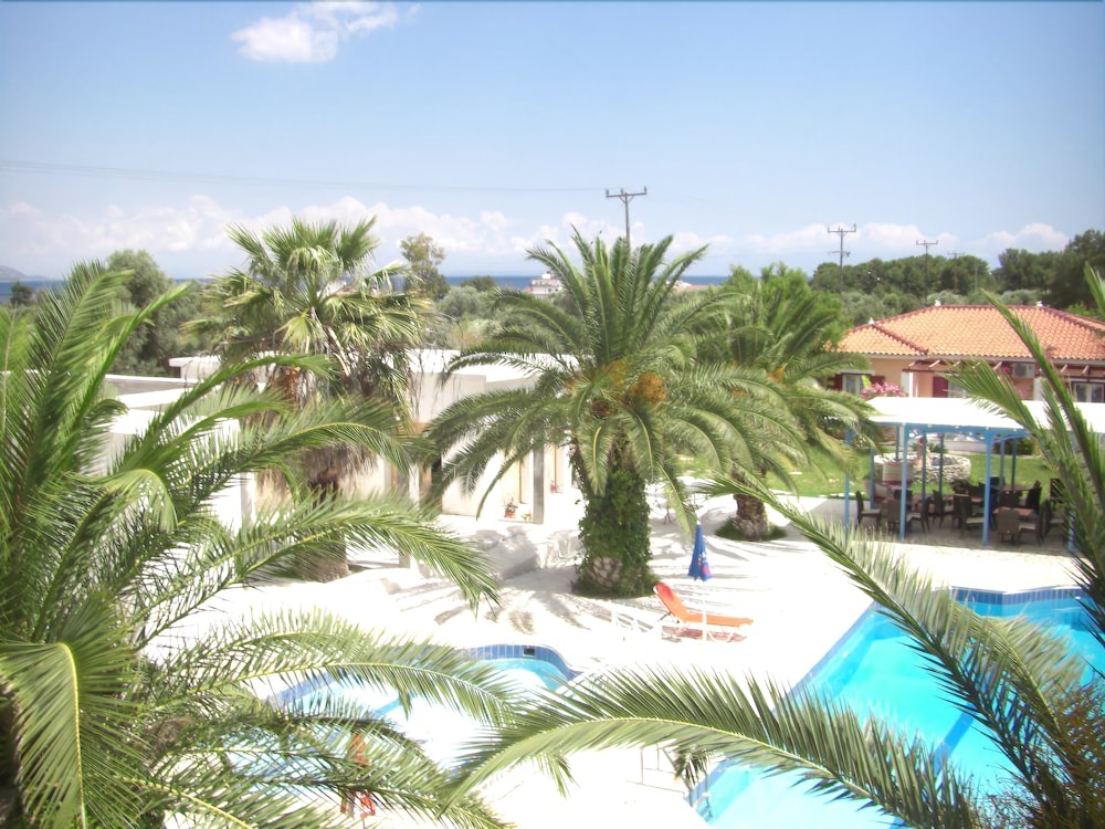 Zeus Hotel 2 * Zeus Hotel 2 *