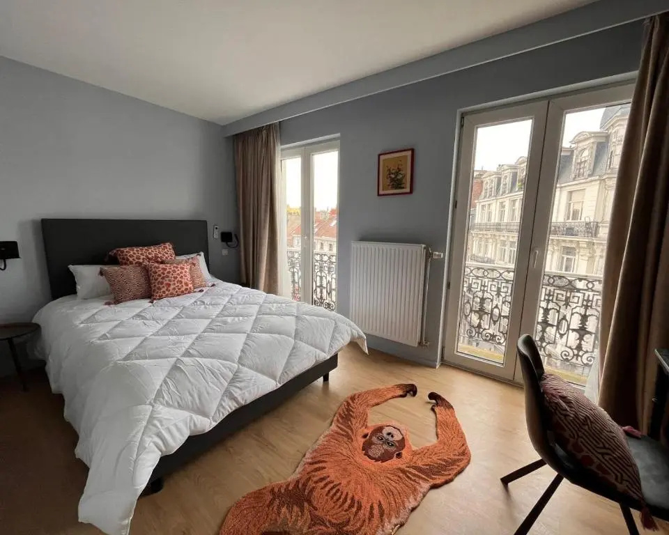 Standard Double room (full double bed)