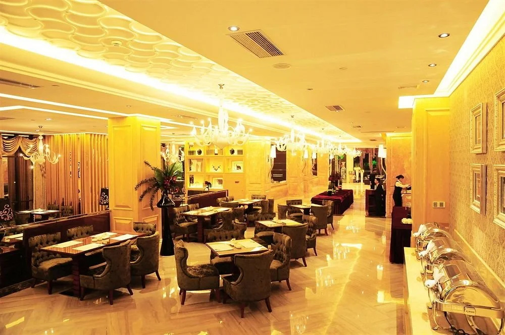Food & Beverage
