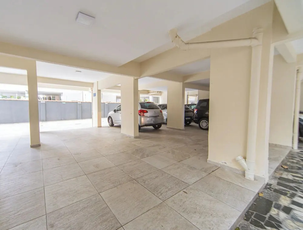 Apto com Wi Fi e Garagem a 240 Metros da Praia