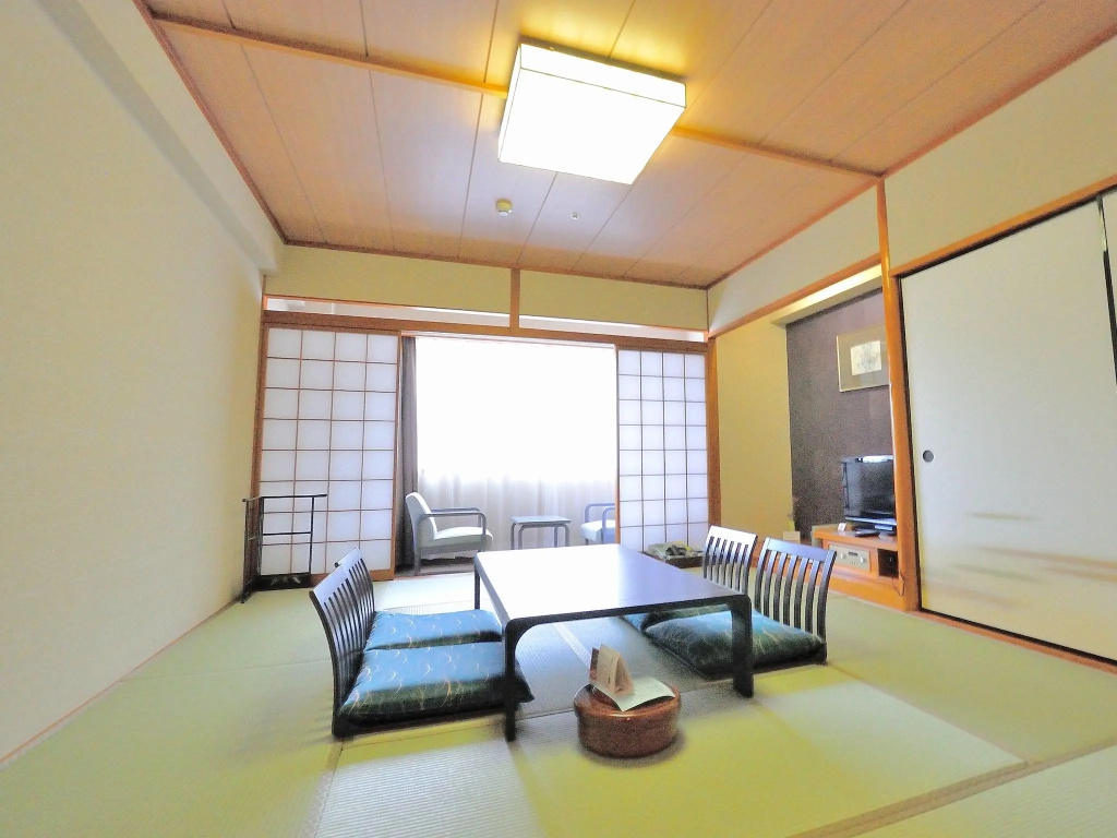 Tateyama Kokusai Hotel - Chambres