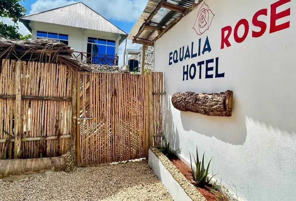 Aquelia Rose Hotel