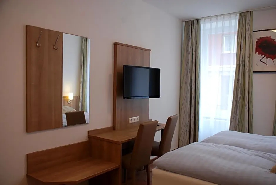 Hotel Rest Inn - Chambres
