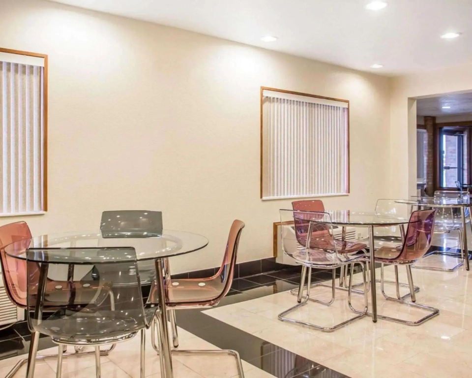 Quality Inn - фото 44