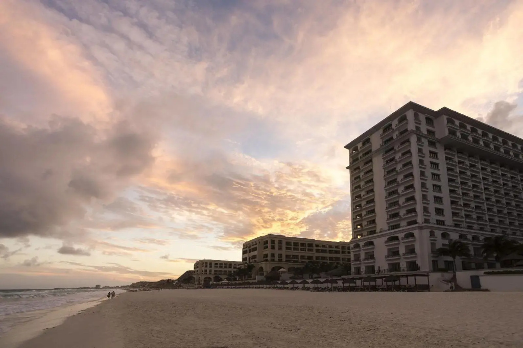 JW Marriott Cancun Resort & Spa