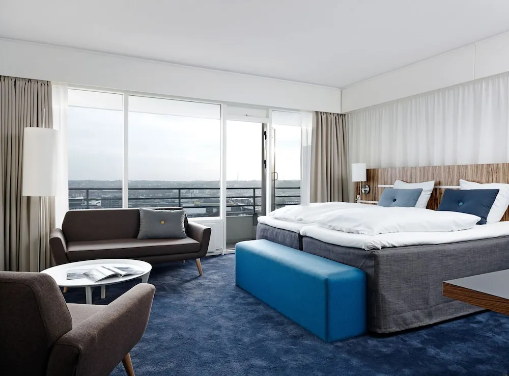 Superior Double room (full double bed)