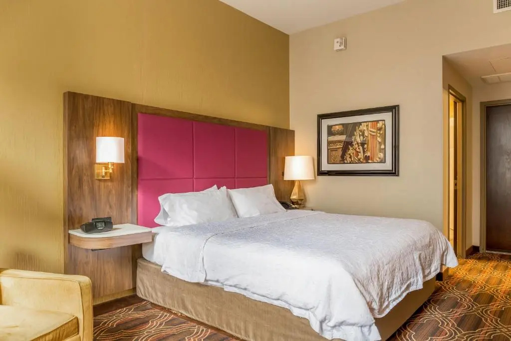 Hampton Inn Majestic Chicago Theatre District - Chambres