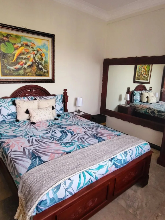 Luxury Double room with pool view (full double bed)