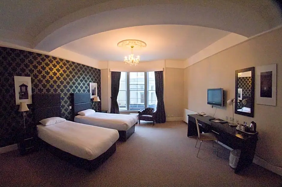 Queens Hotel - Chambres