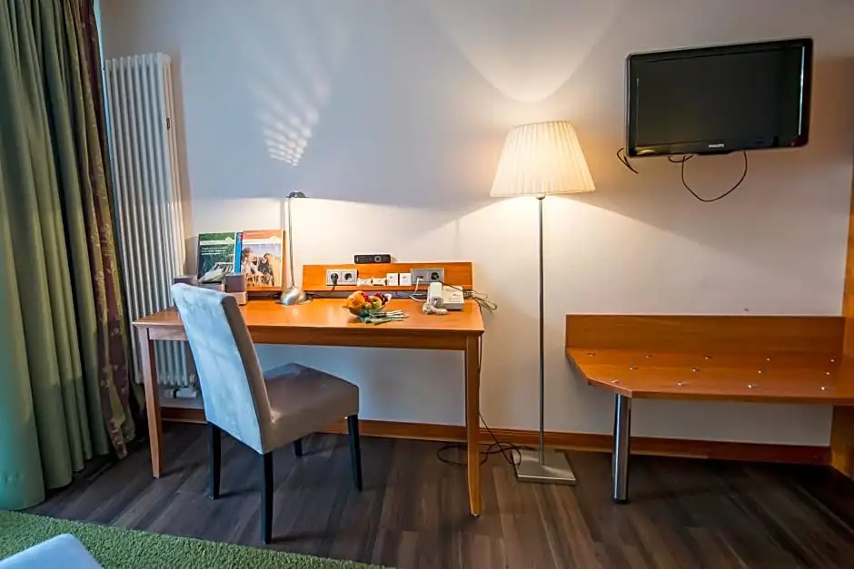 Landidyll Hotel Gasthof zum Freden - Chambres