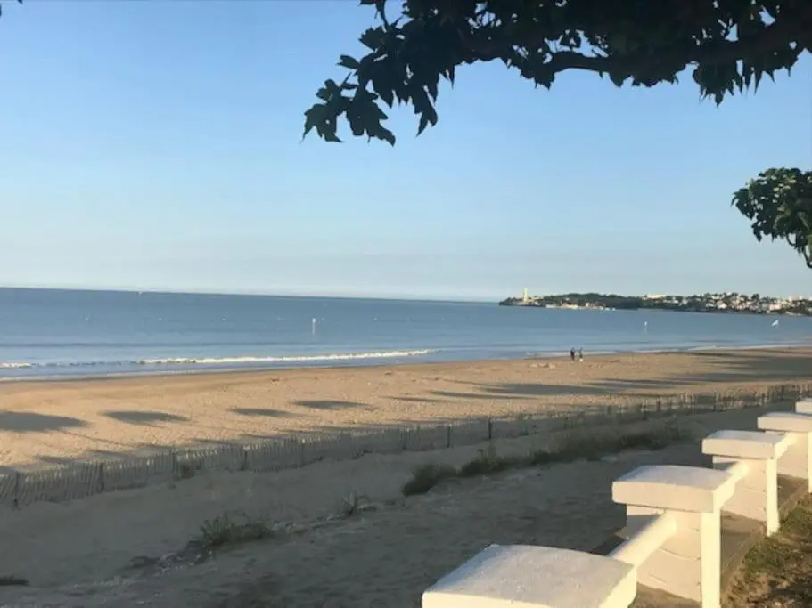 Agreable Rez De Jardin Avec Terrasse Proche Plage