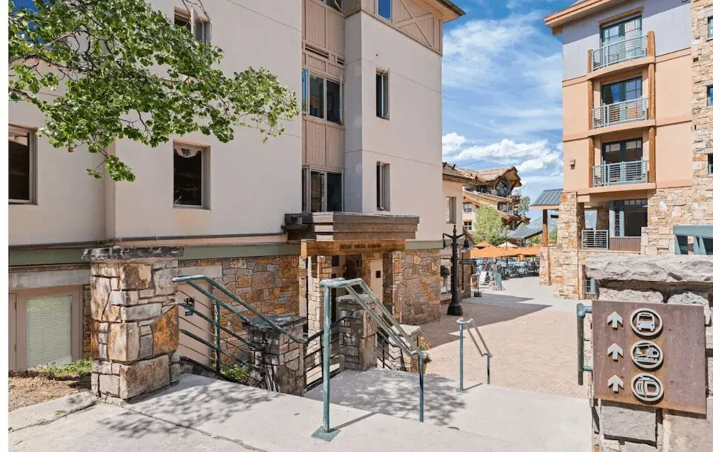 Blue Mesa Lodge 40C by Avantstay Ski In/ Ski Out Unit w/ Balcony!
