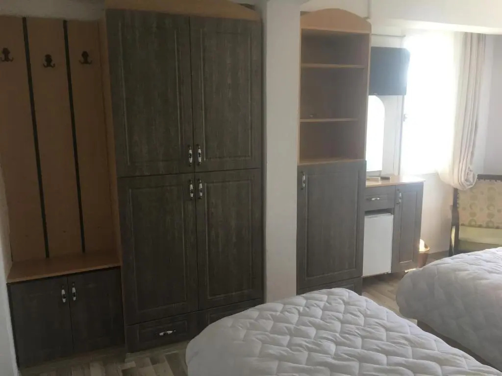 Nese Pension - Chambres