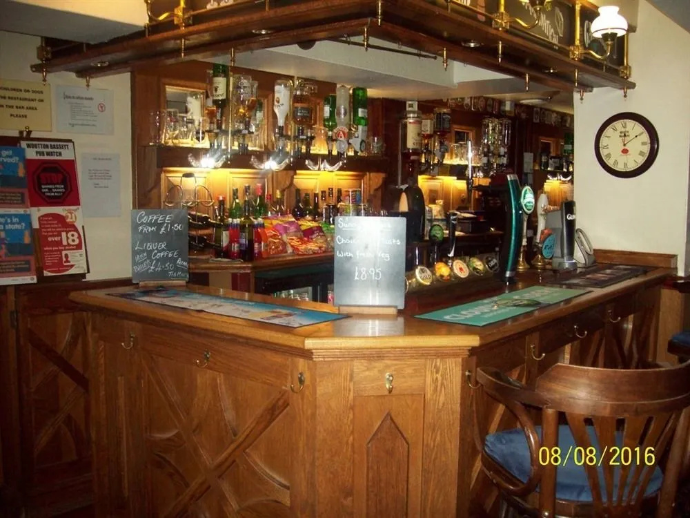 The Crown Hotel - Général