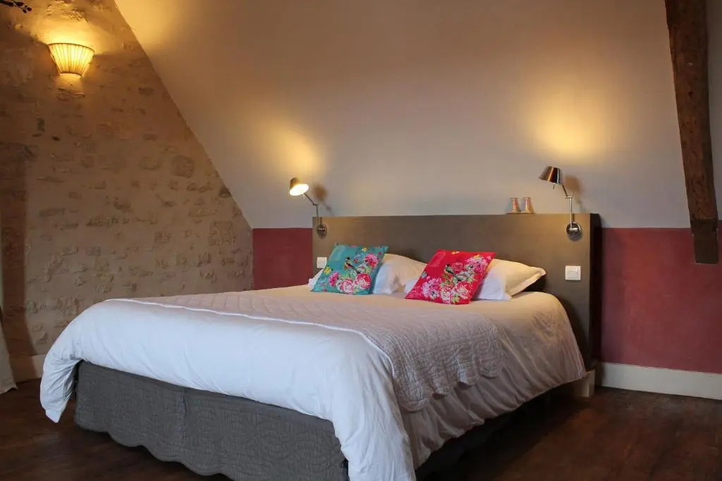 2 Bedrooms Suite