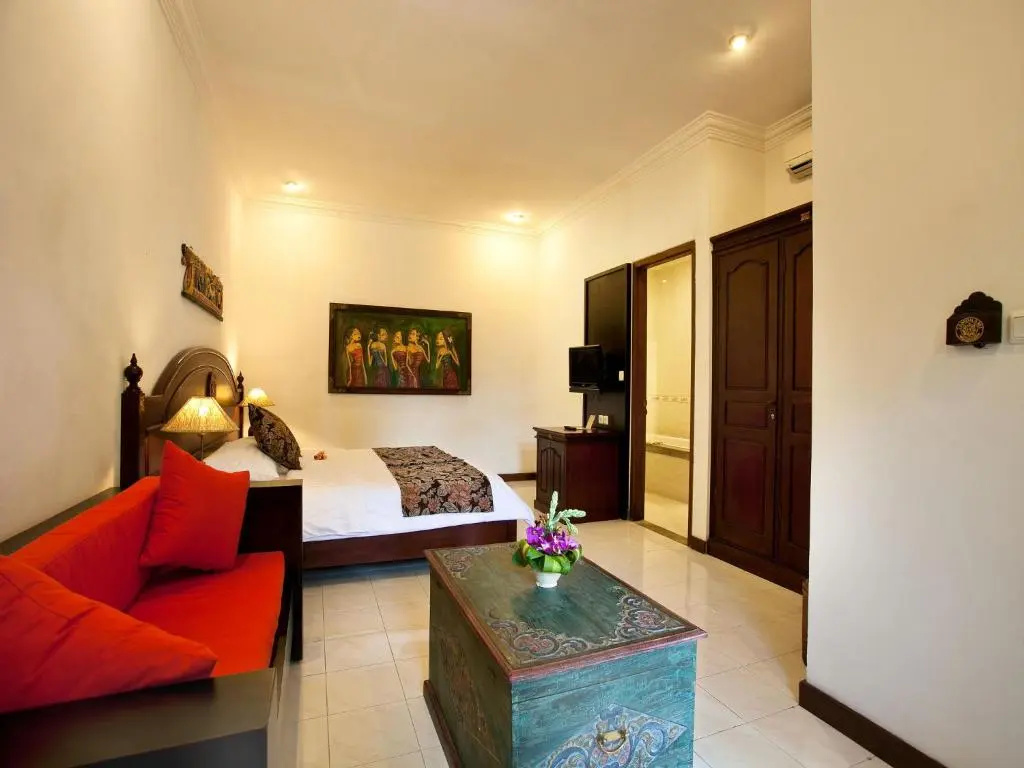 Superior Double room (full double bed)