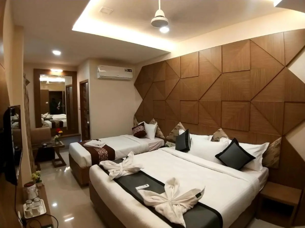 Hotel photo 12