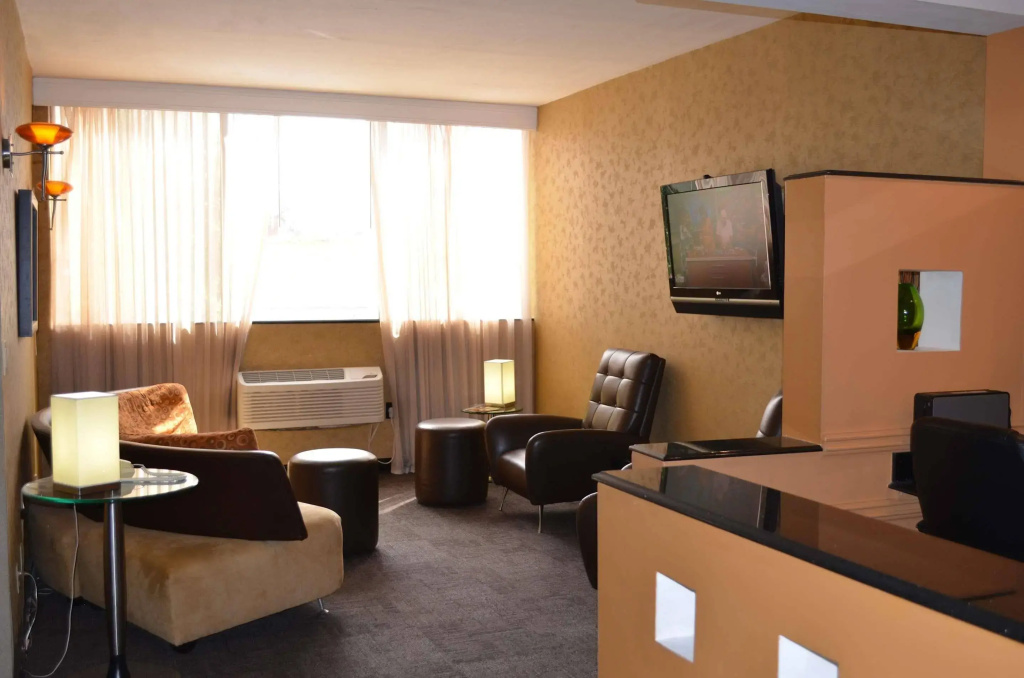SureStay by Best Western Charlotte Matthews - Général