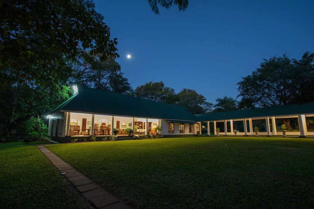 The River Club