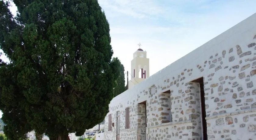 Monolithos Village Apartments