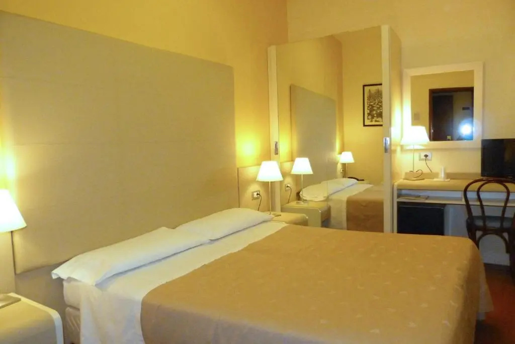 Hotel Centrale Byron - Chambres