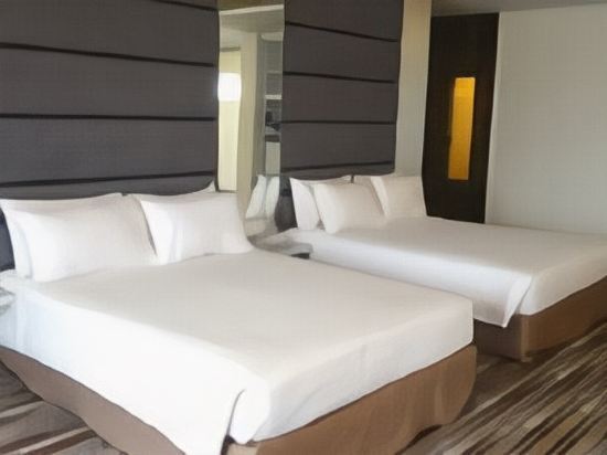 The 5 Elements Hotel