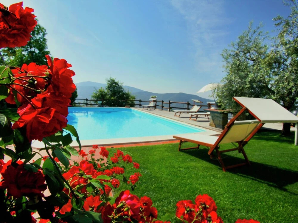 Villa in Tuscany With Pool and Valley Views