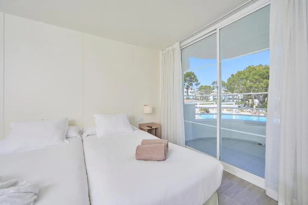 Prinsotel La Pineda Hotel - Chambres