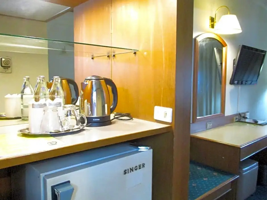 豪華三人間，市景房