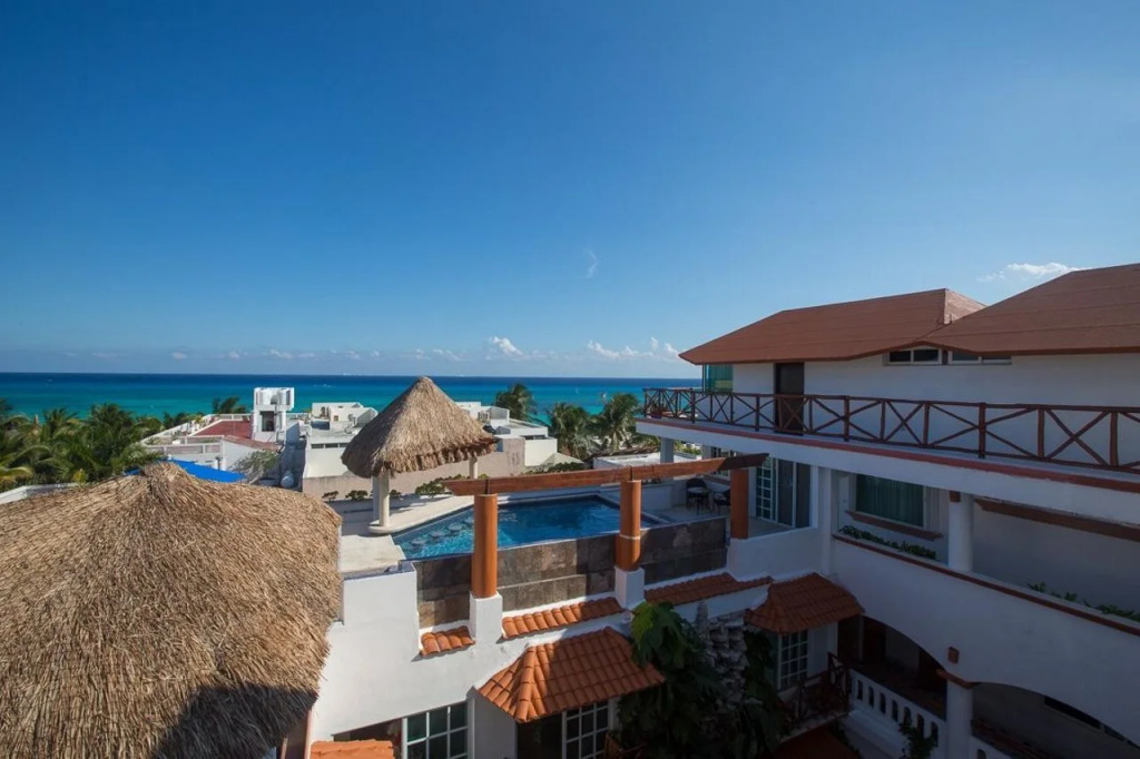 Beach & Waterfront