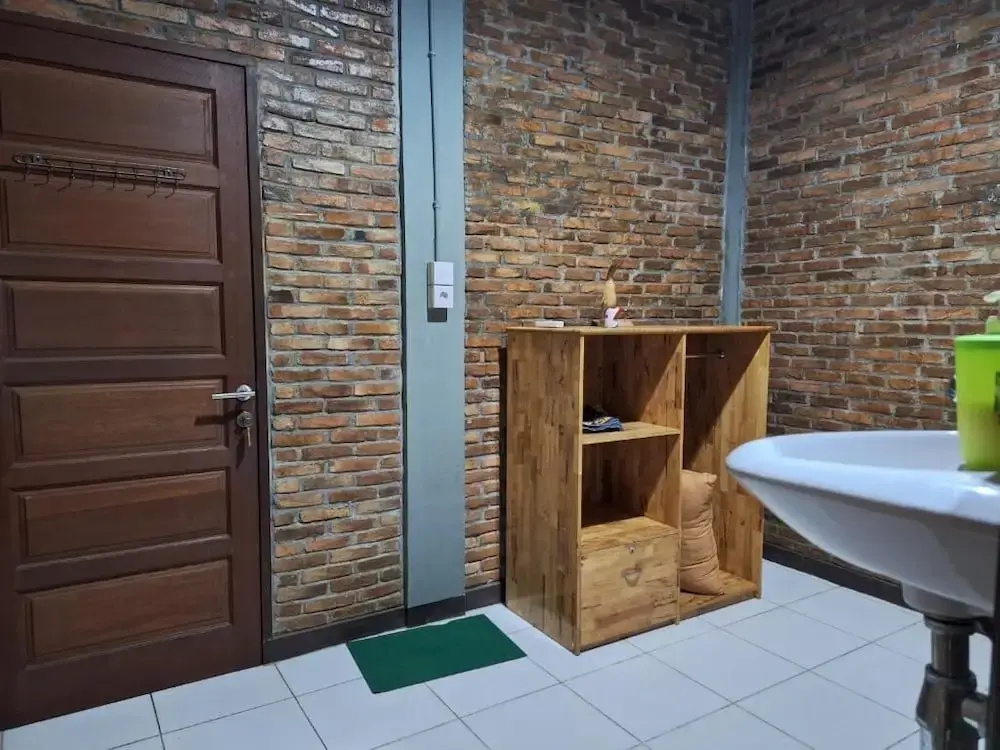 Bua Guest House