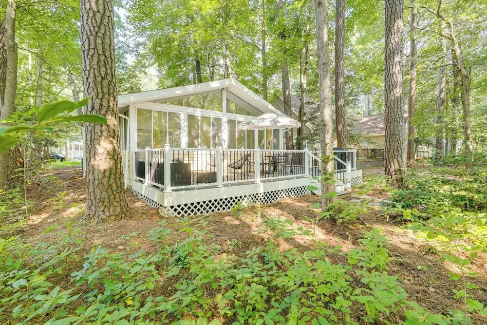 8 Mi to Ocean City: Warm & Cozy 3BR Family Home
