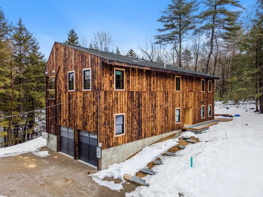 Ski Cabin w Hot Tub Gas Fireplace Near Cranmore