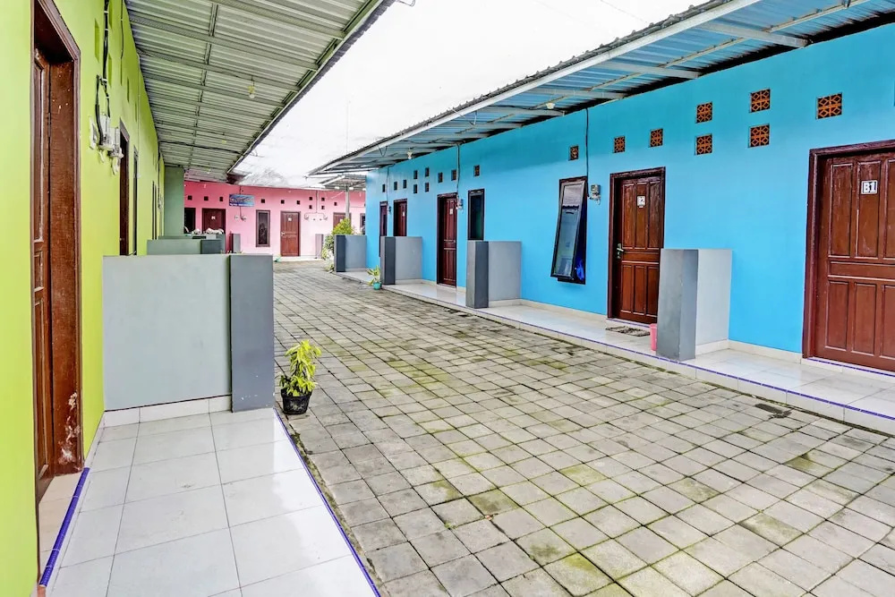 Hotel O Gang Songo Syariah HomestayNearWisata Osing
