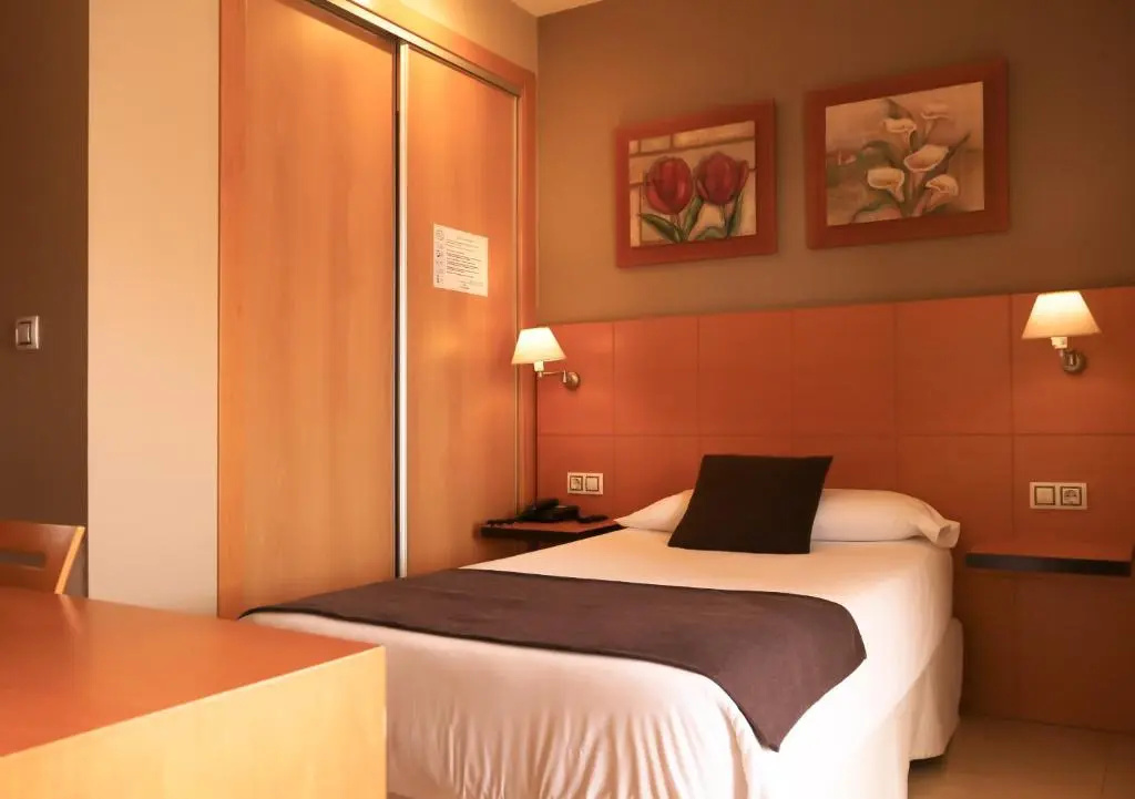 Hotel La City Estación - Chambres