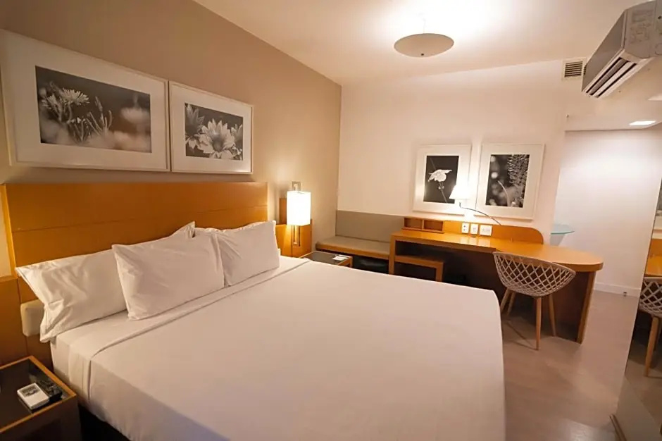 H2 Platinum Lourdes - Chambres