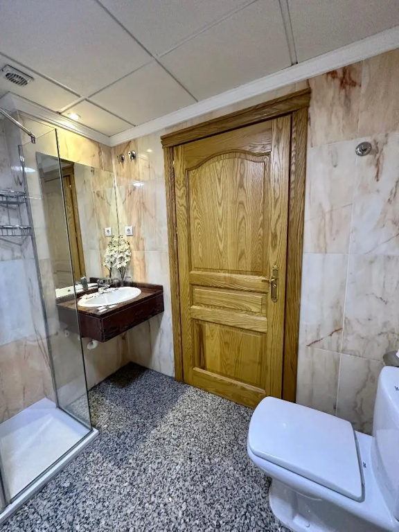 Standard Double room with balcony (full double bed)