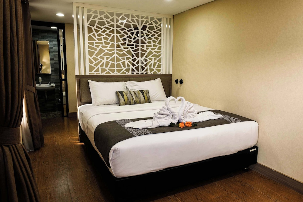 Sahara Double Container (full double bed)