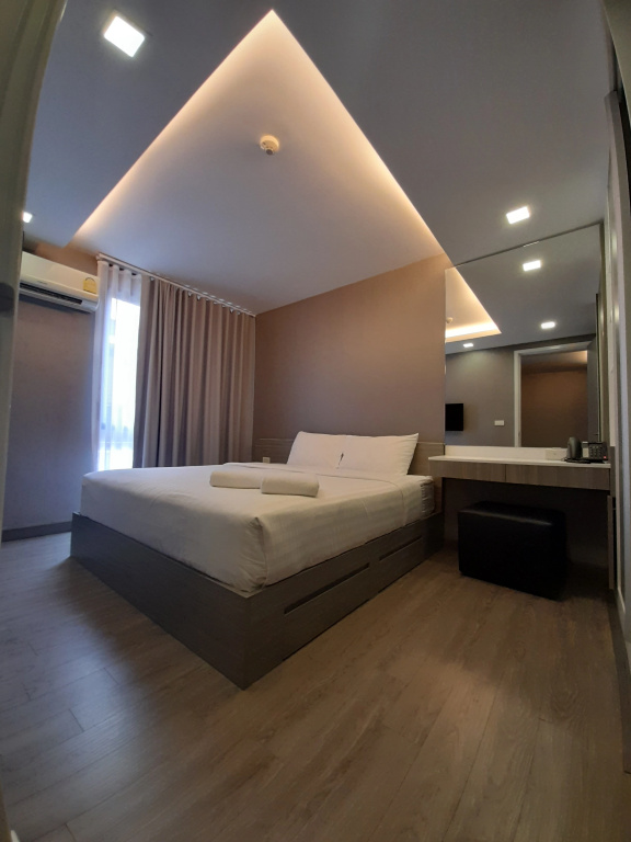 Dazzle Residence